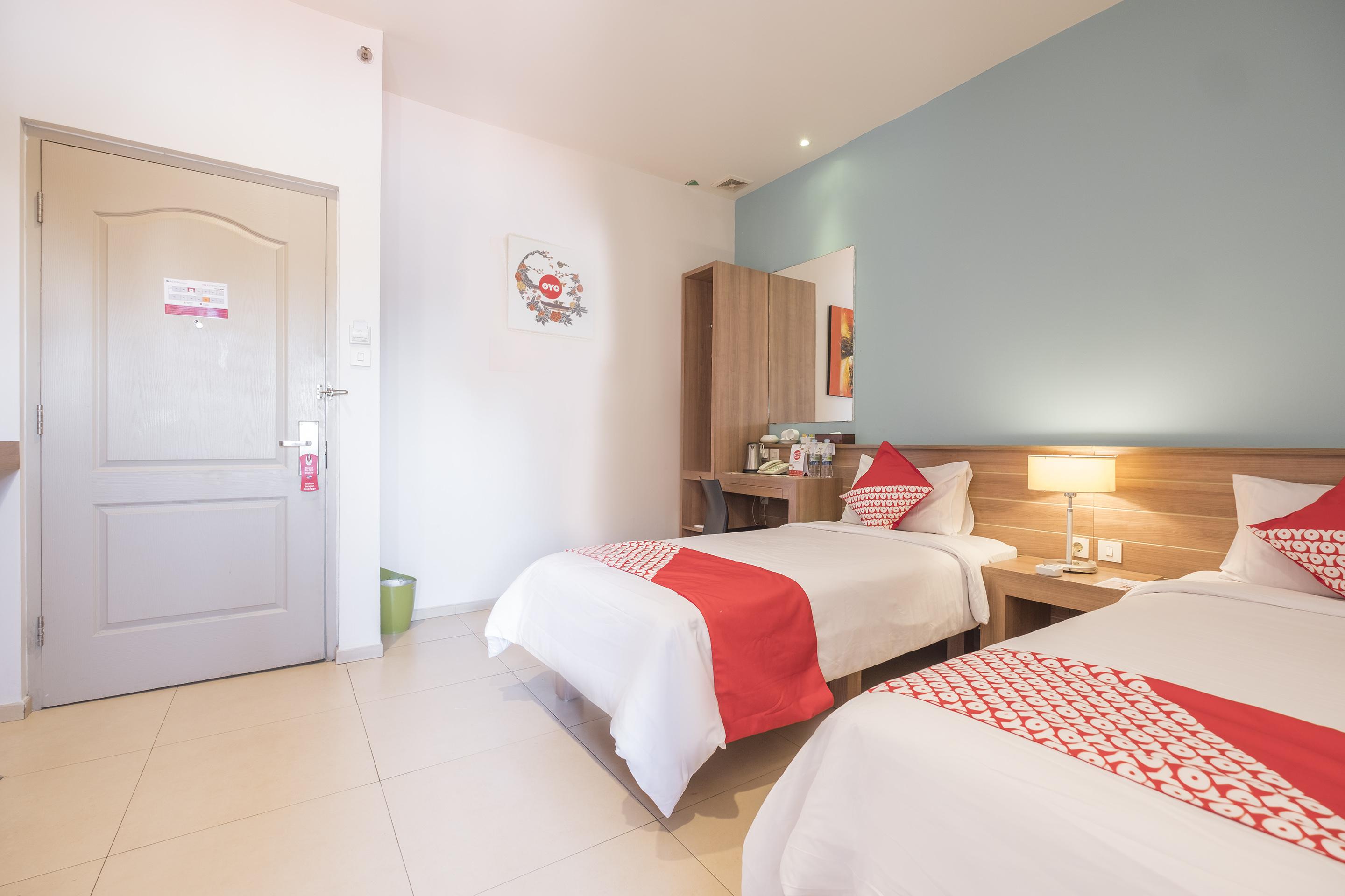 Aswin Hotel And Spa Макасар Экстерьер фото